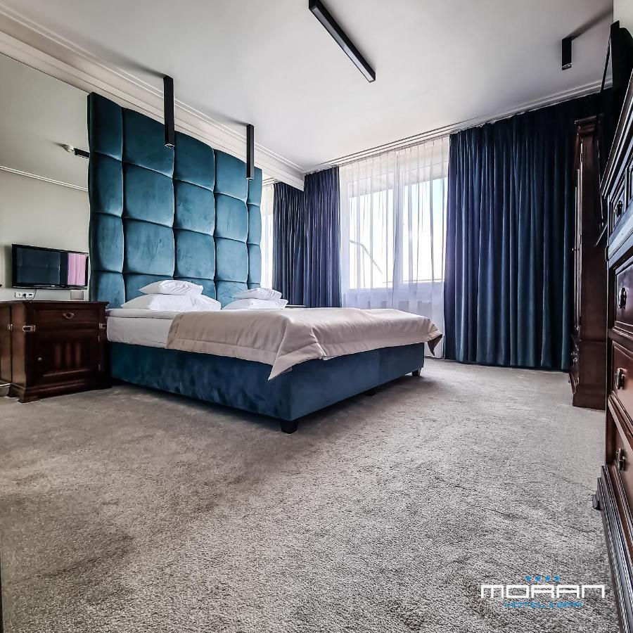 פובידז Hotel Moran & Spa מראה חיצוני תמונה