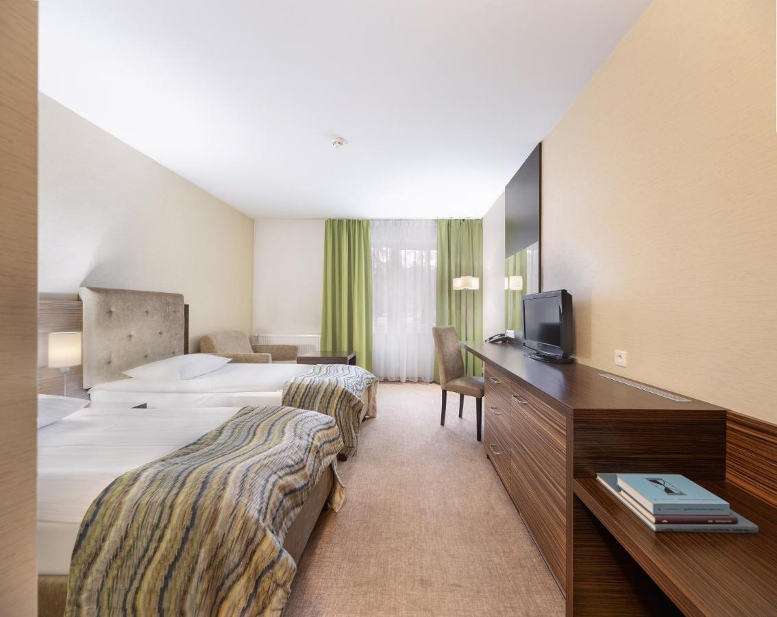 פובידז Hotel Moran & Spa מראה חיצוני תמונה