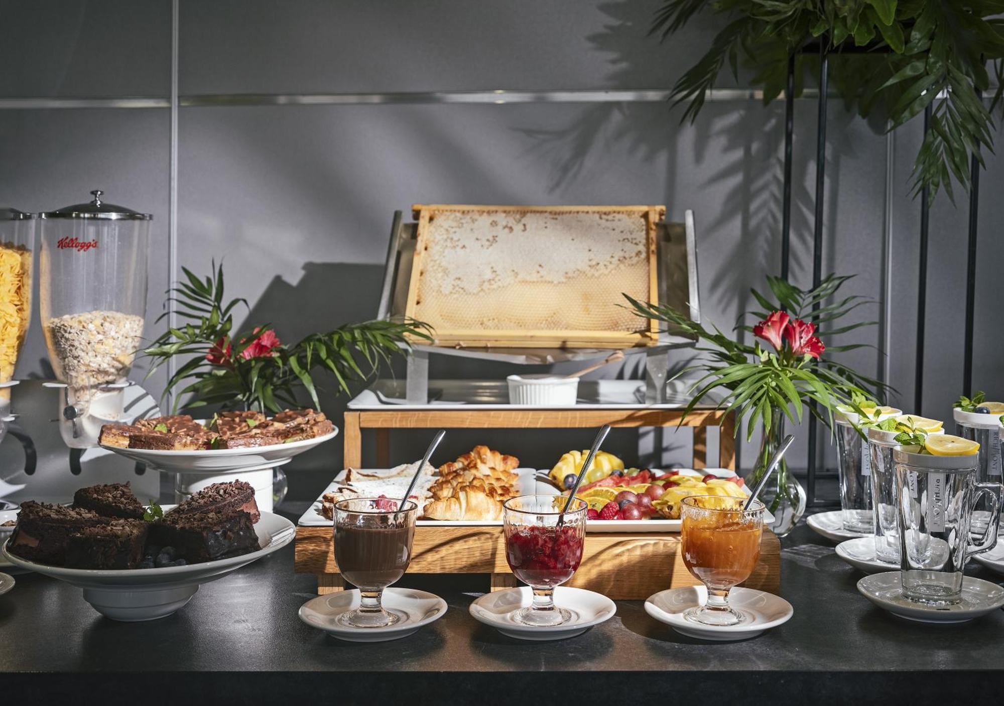 פובידז Hotel Moran & Spa מראה חיצוני תמונה
